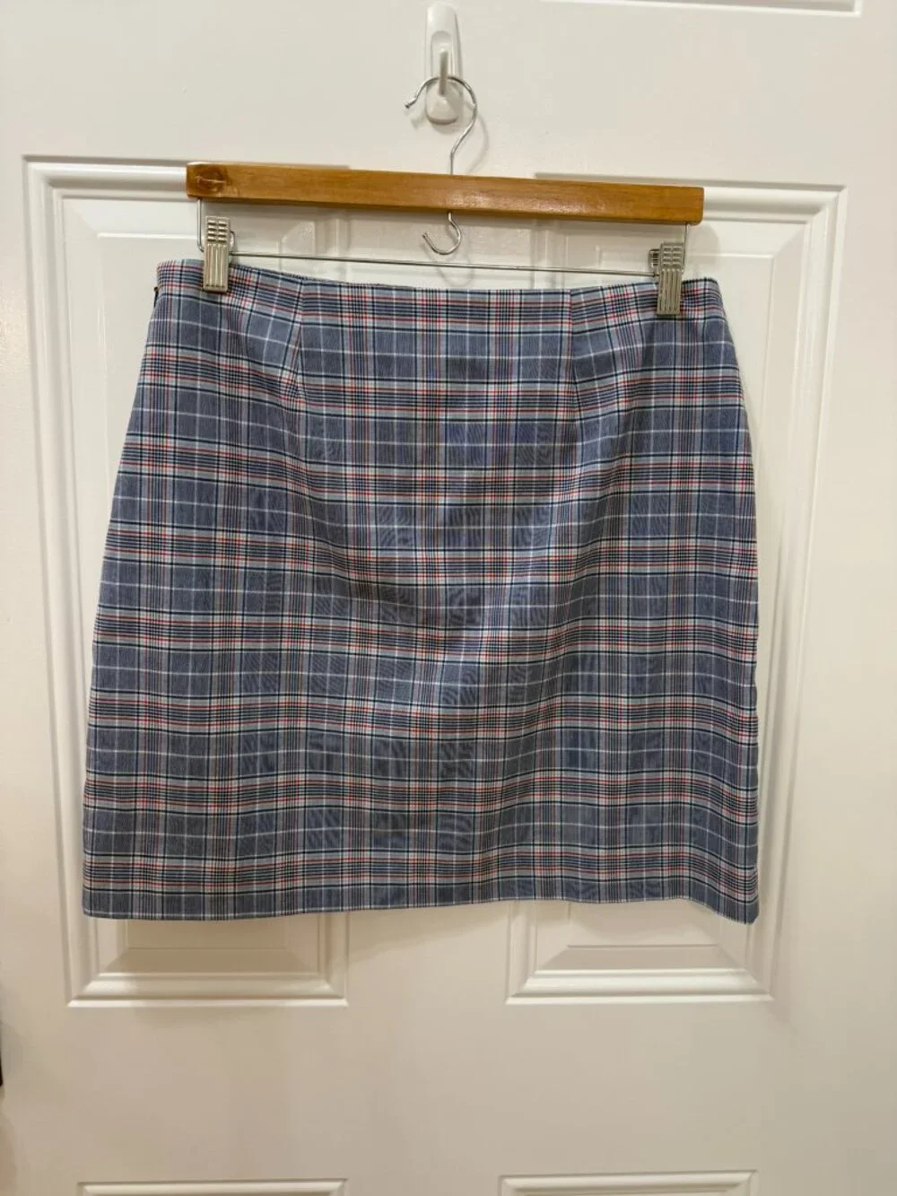 Riley & Rae Plaid A-Line Skirt Navy Red Light Blue Size 10